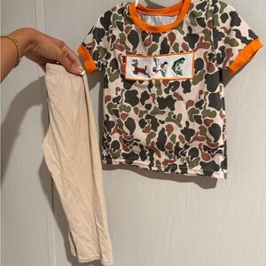 Camo Print T-Shirt and Cream Leggings Set